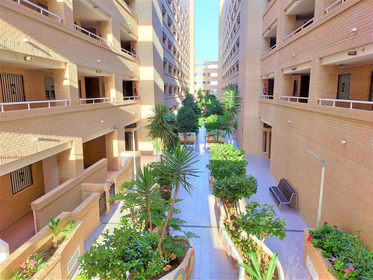 ACV - Neptuno - 2 linea planta 3 norte Oropesa del Mar Exterior foto